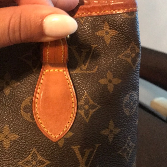 LV Bucket bag - Picture 3 of 12